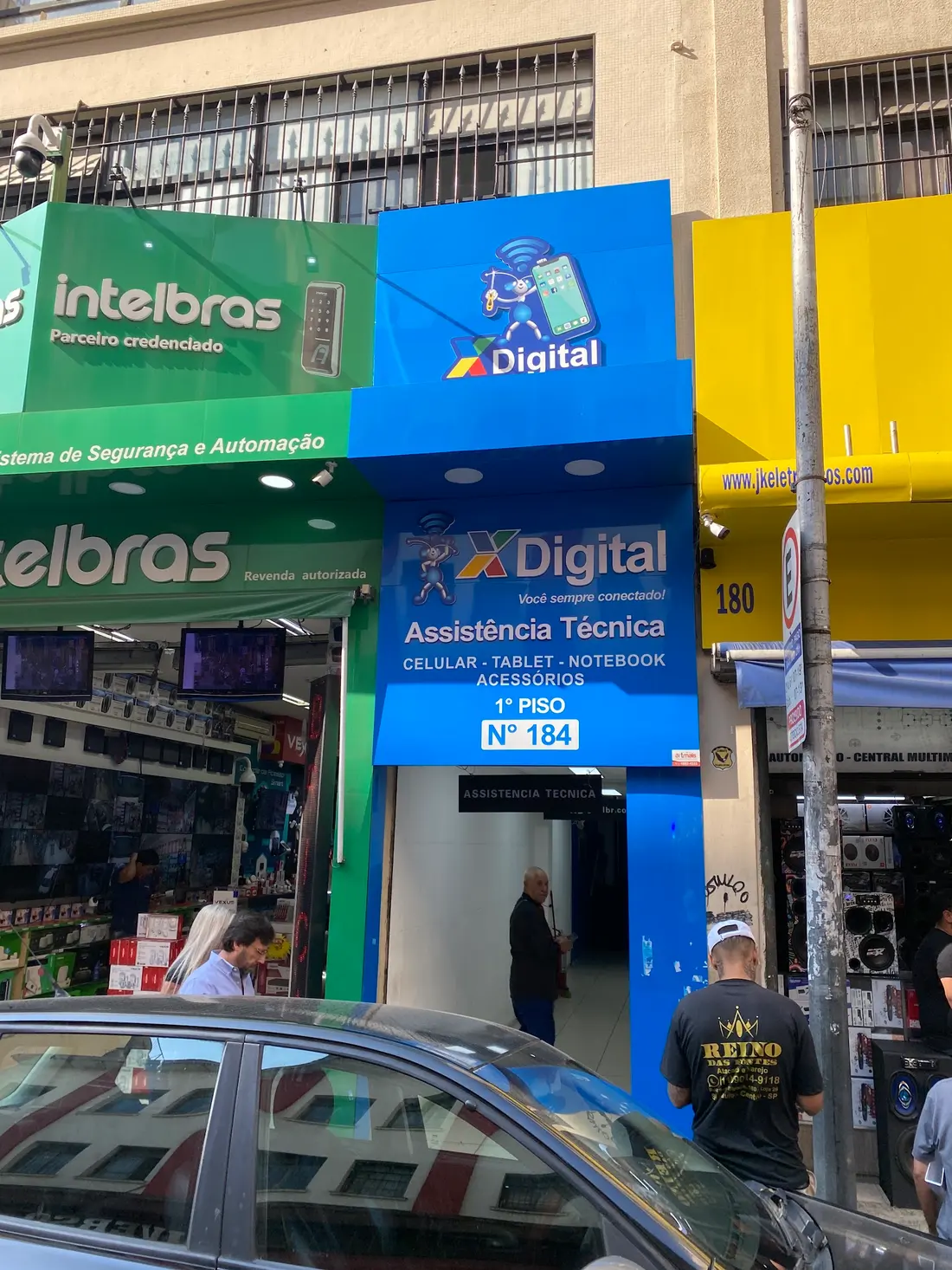 Fachada da XDigital na Rua Santa Ifigênia